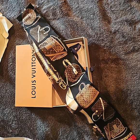 Louis vuitton Twilly - Picture 1 of 4